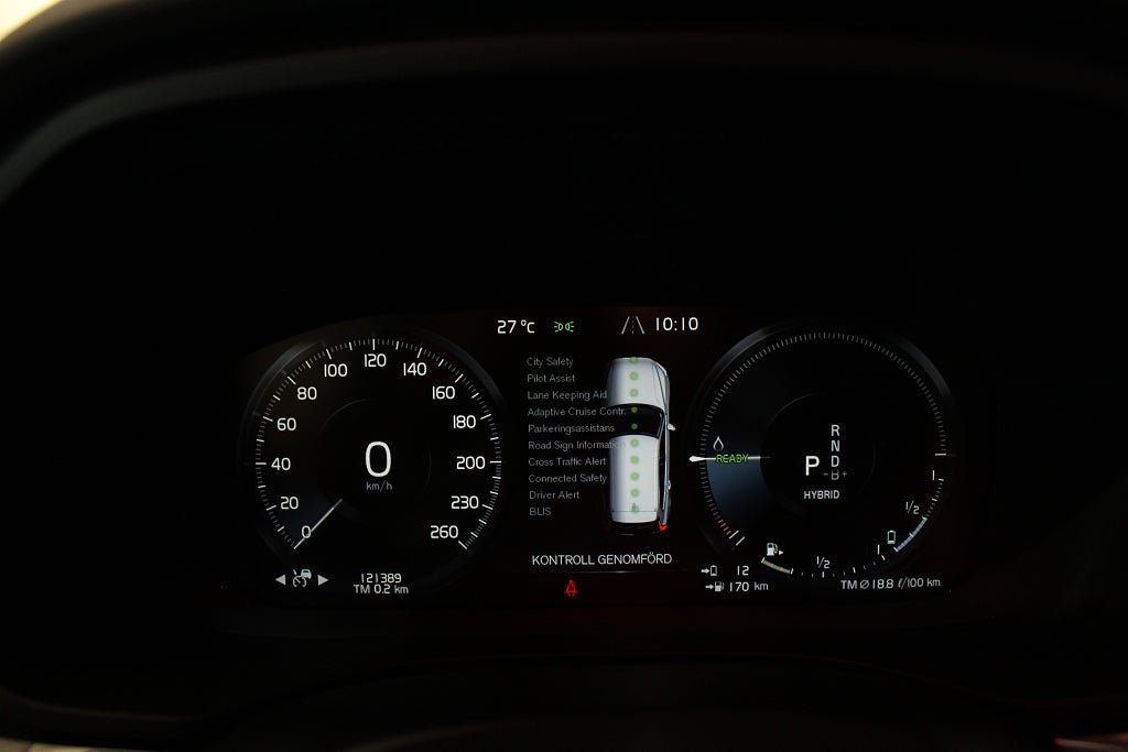 Vehicle Image 25