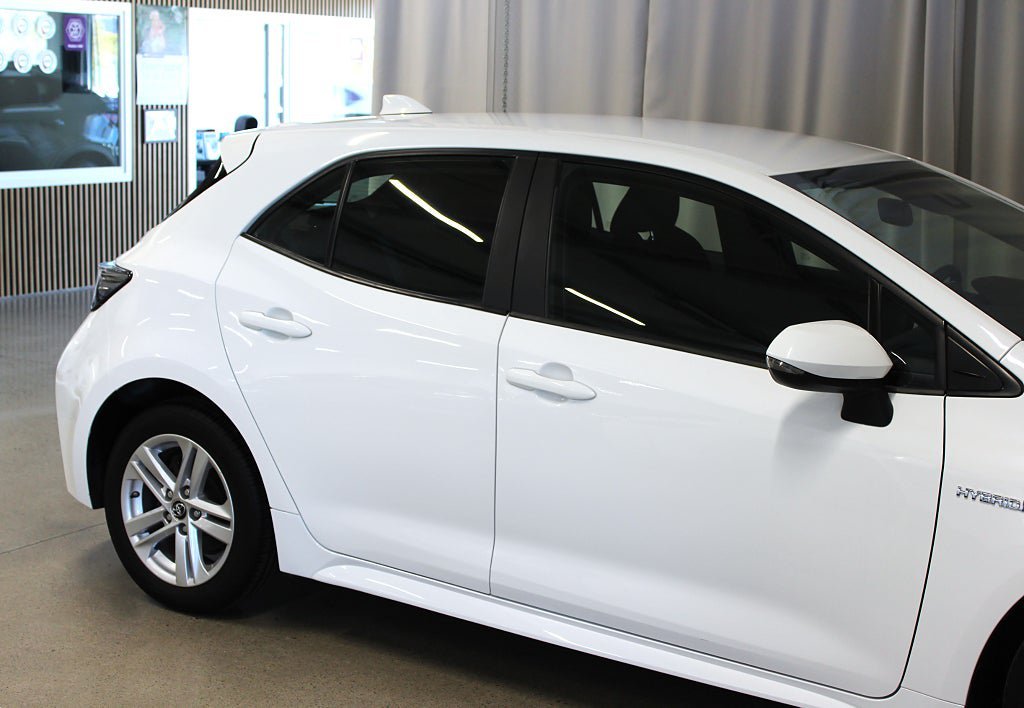 Vehicle Image 10