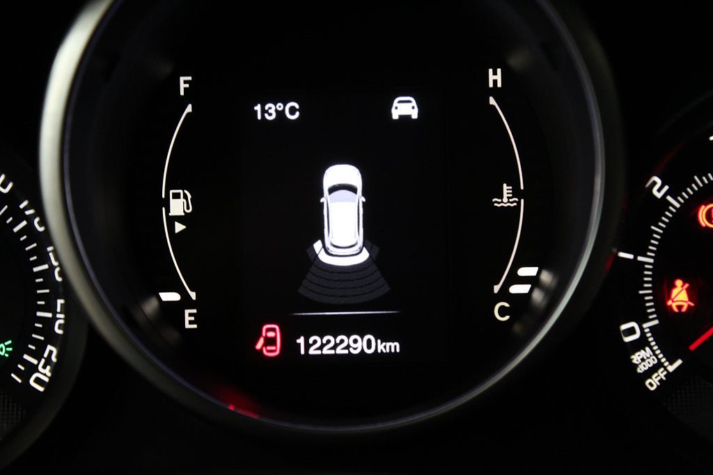 Vehicle Image 23