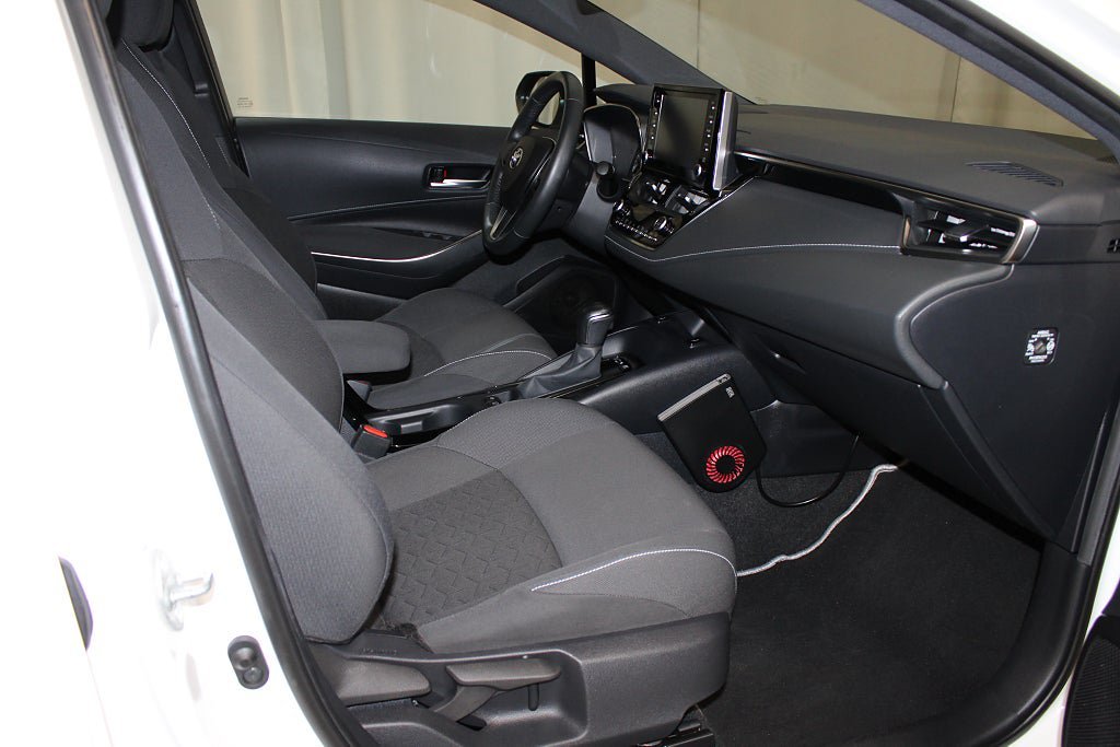 Vehicle Image 21