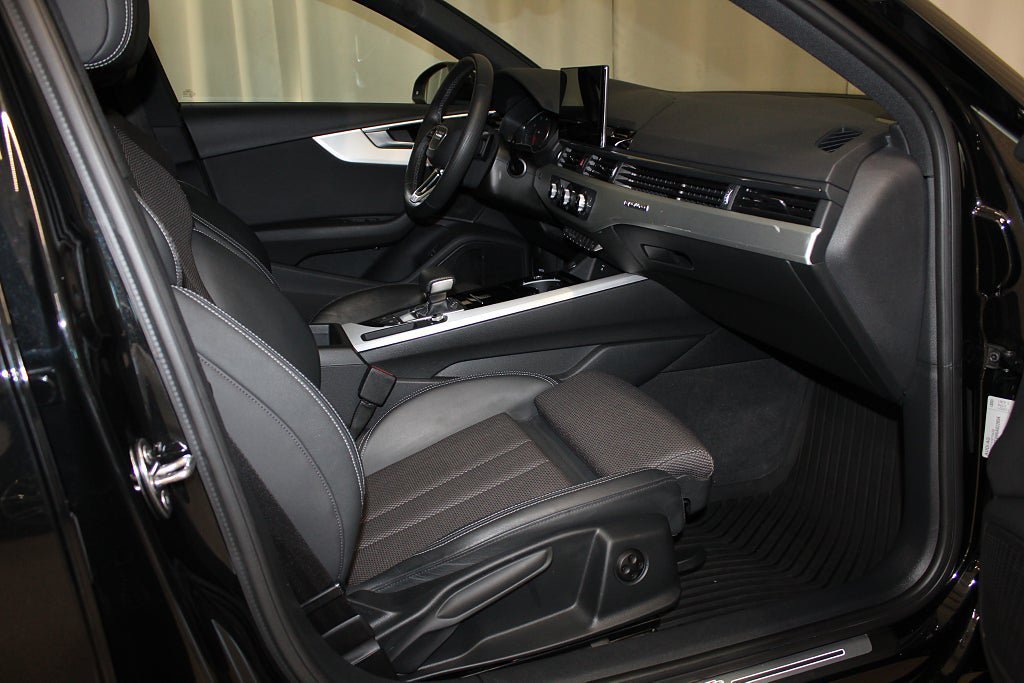 Vehicle Image 19
