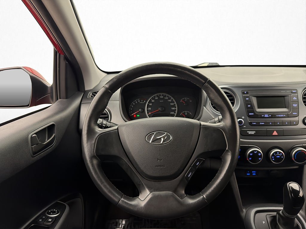 Vehicle Image 14