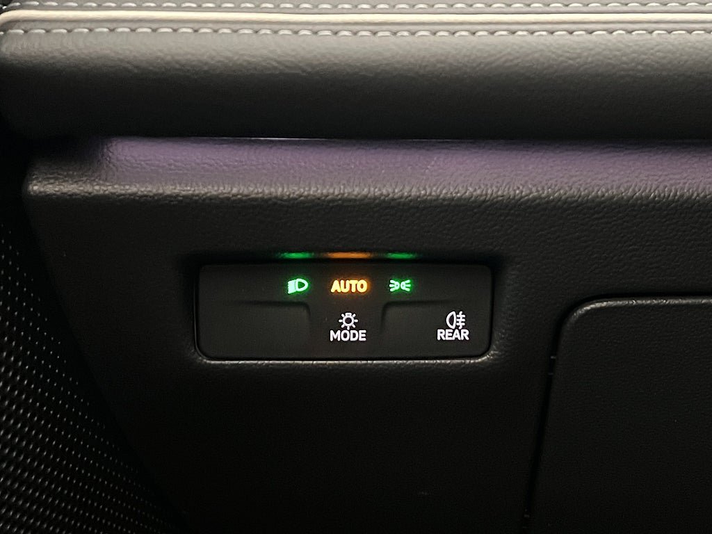 Vehicle Image 31