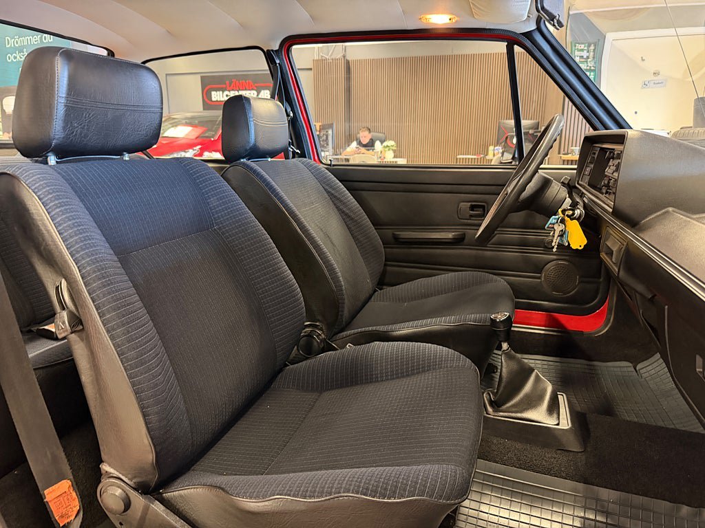 Vehicle Image 31