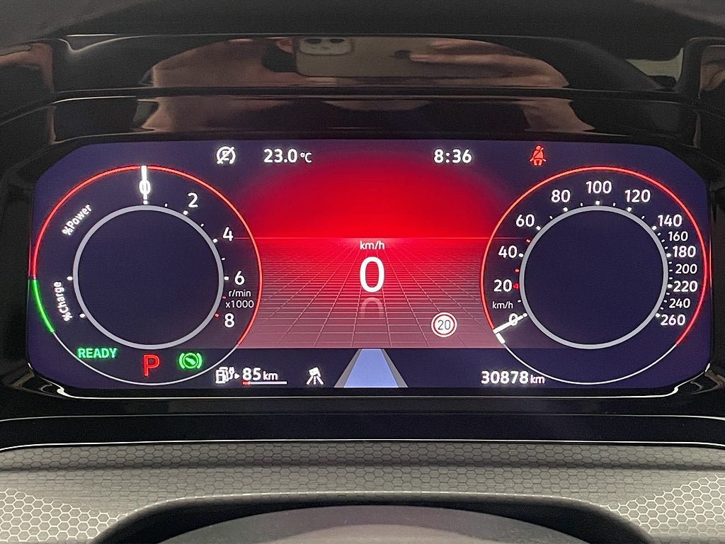 Vehicle Image 18