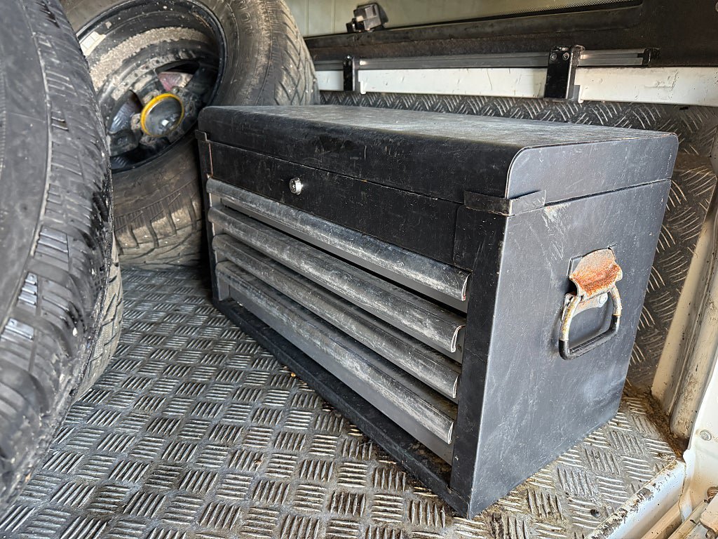 Vehicle Image 12