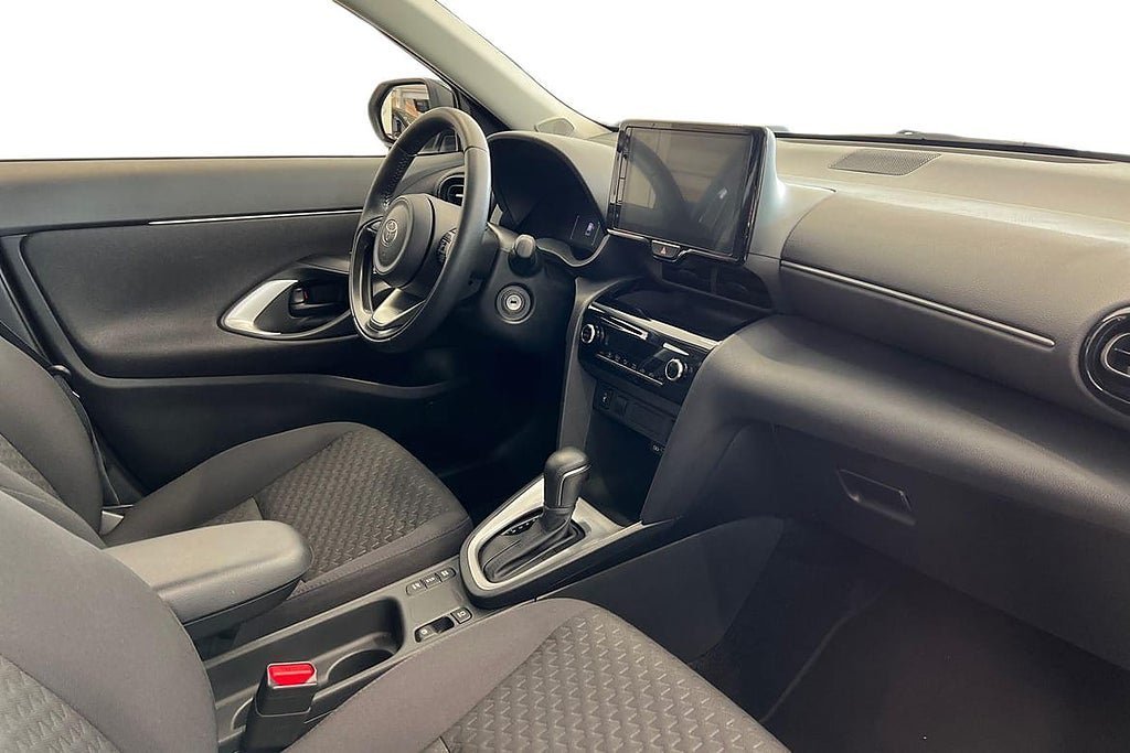 Vehicle Image 6