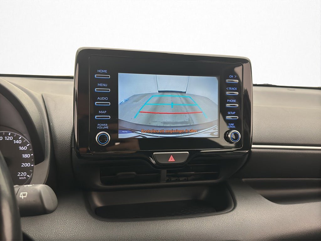 Vehicle Image 16