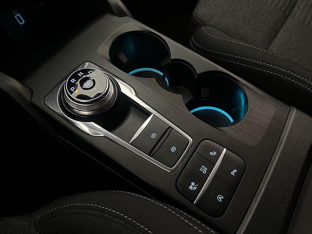 Vehicle Image 22