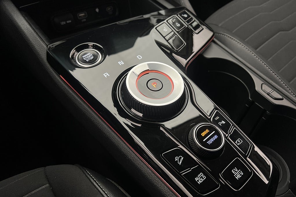 Vehicle Image 23