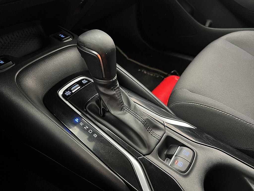 Vehicle Image 21