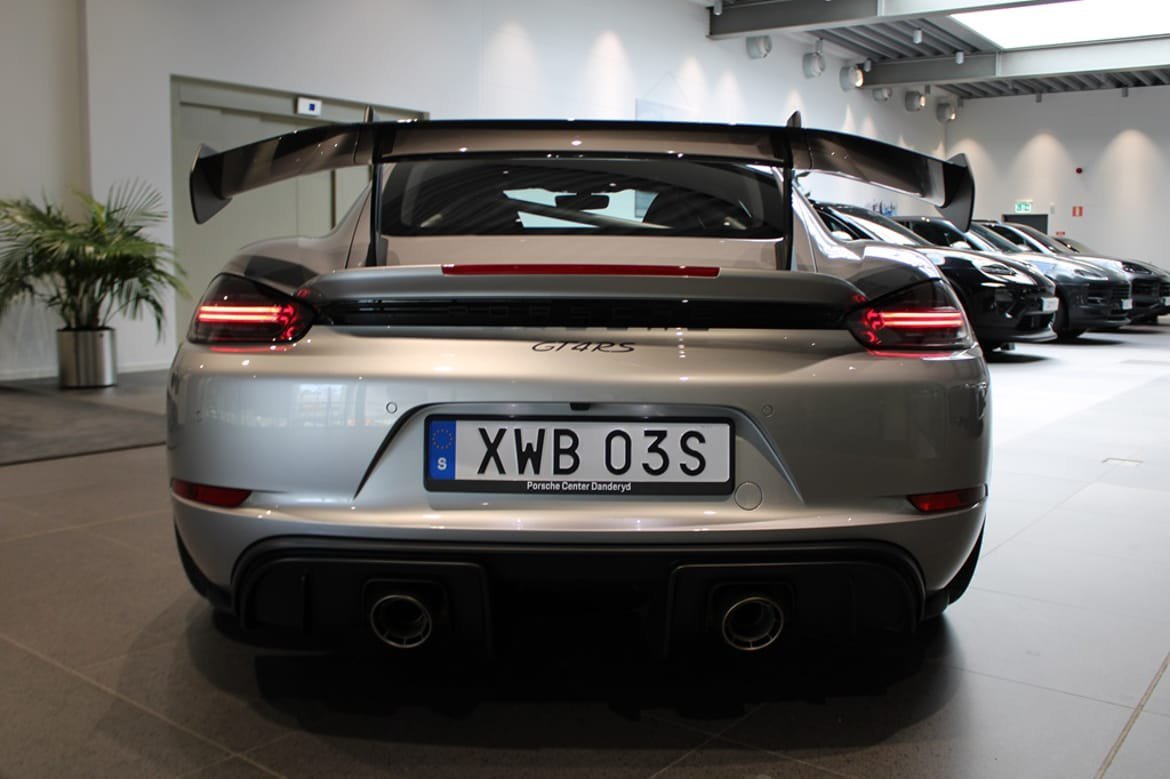 Vehicle Image 6