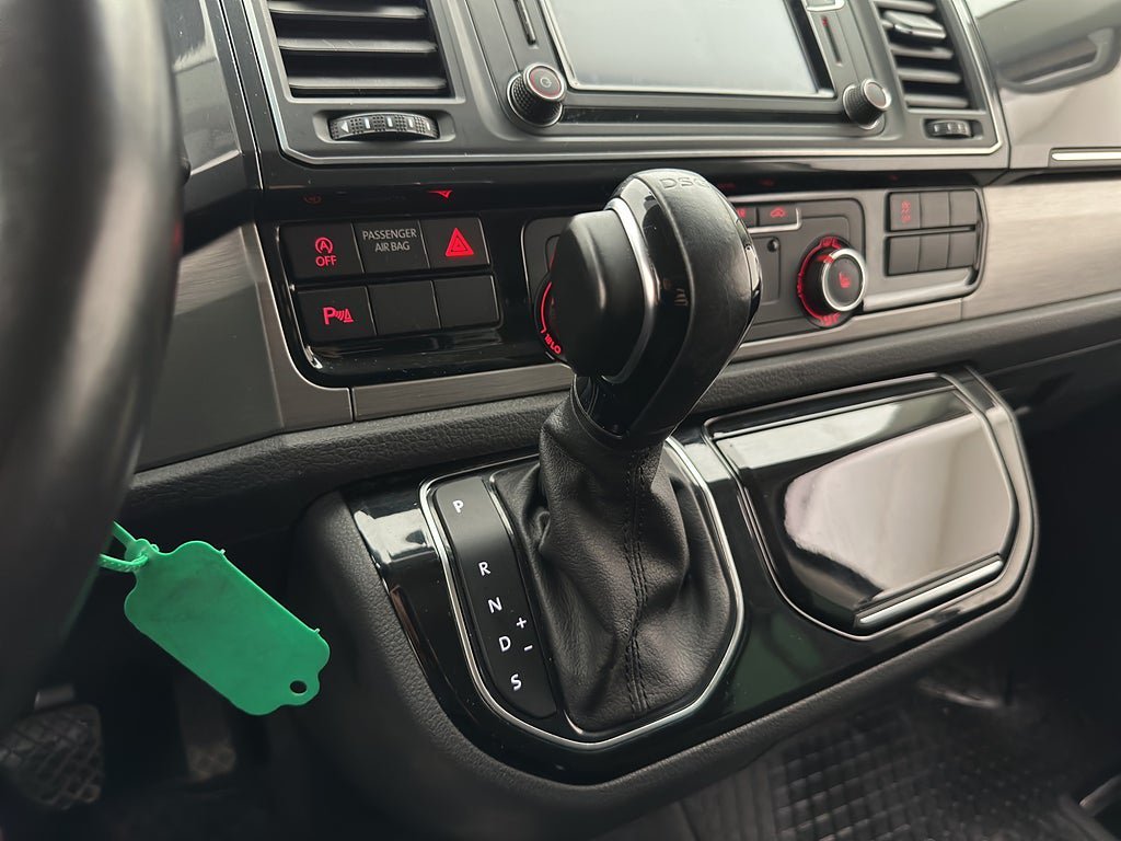 Vehicle Image 27