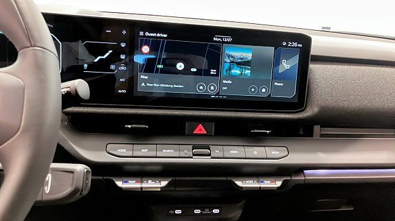 Vehicle Image 11