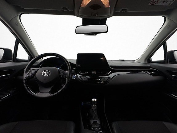 Vehicle Image 12