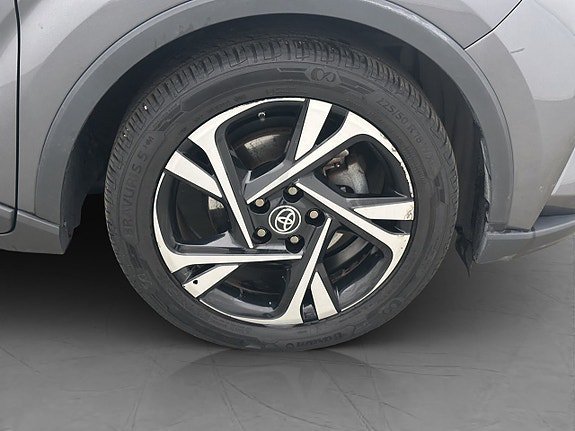Vehicle Image 31