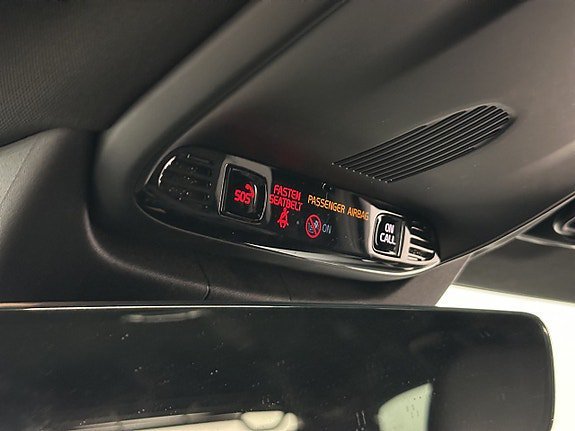 Vehicle Image 34
