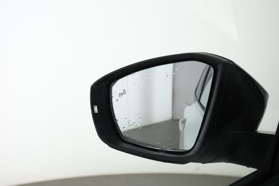 Vehicle Image 33