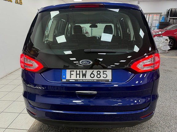 Vehicle Image 17