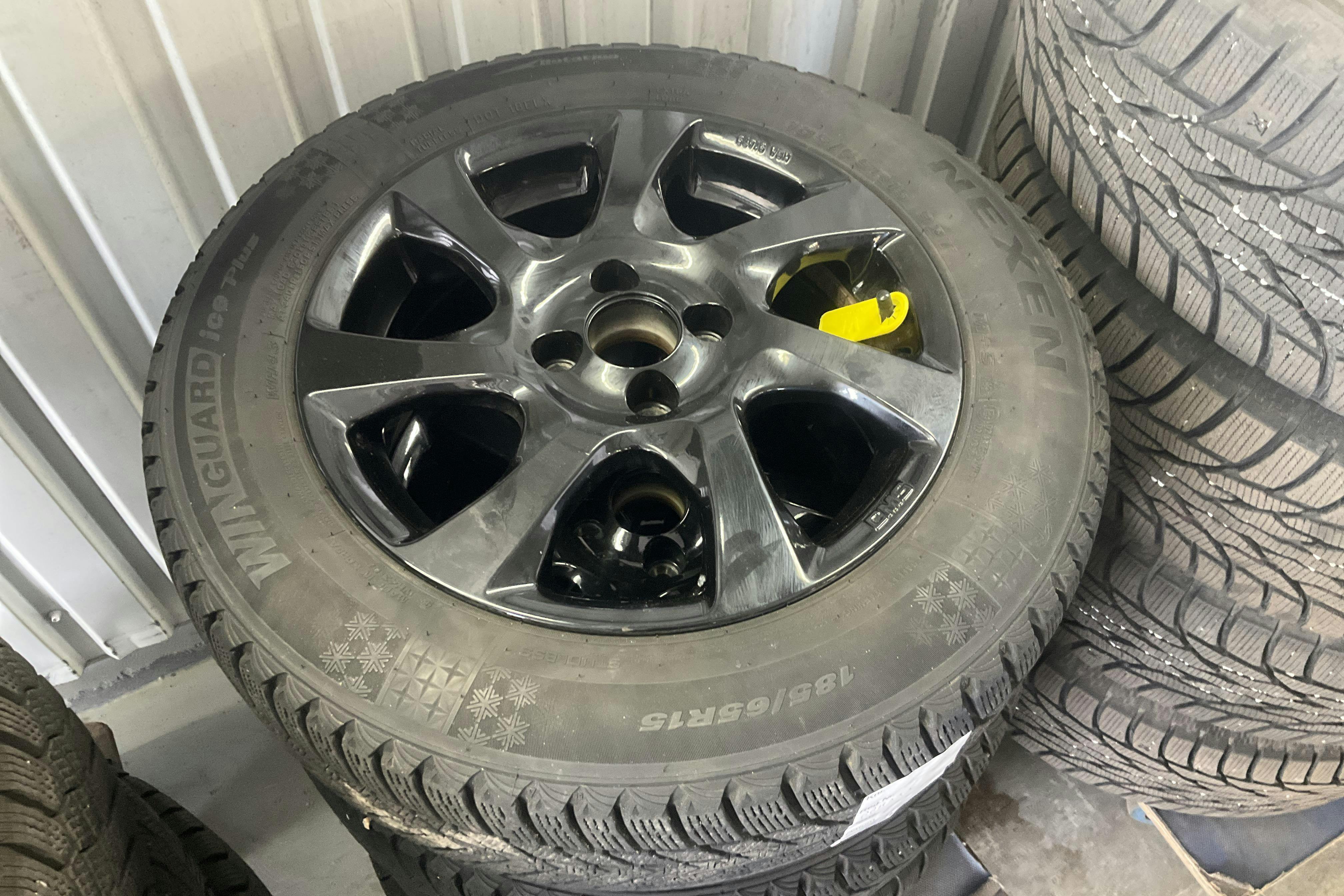 Vehicle Image 14