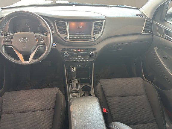Vehicle Image 12
