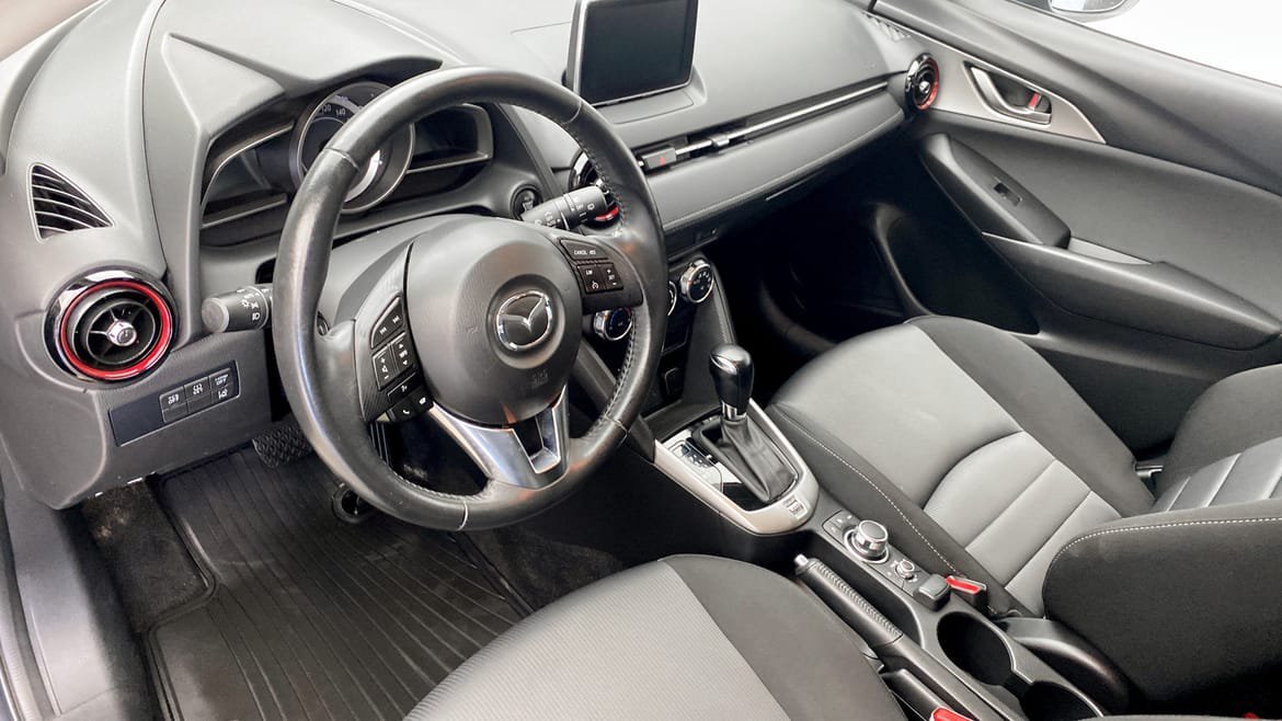 Vehicle Image 7