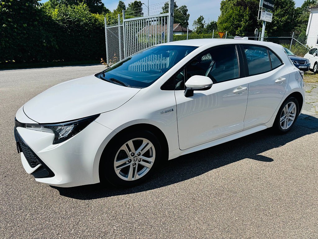 Vehicle Image 9
