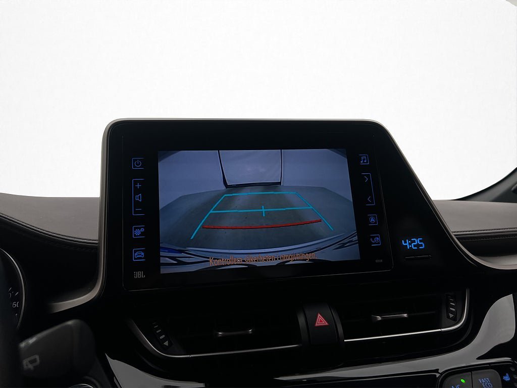 Vehicle Image 16