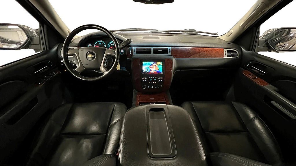 Vehicle Image 6