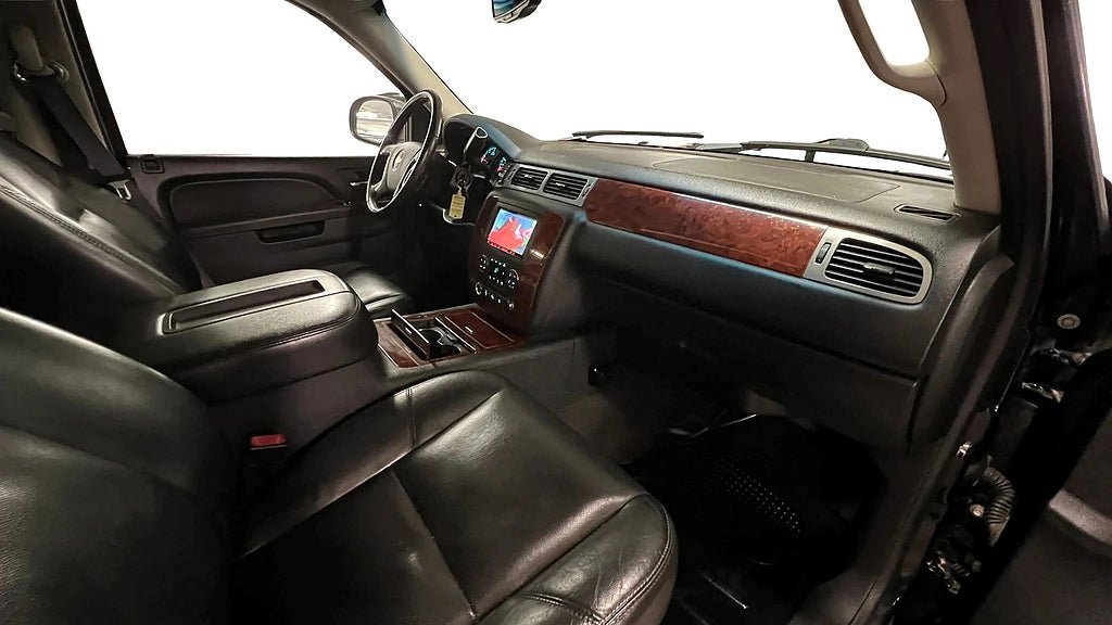 Vehicle Image 19