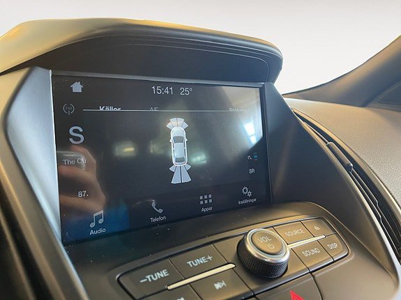 Vehicle Image 17