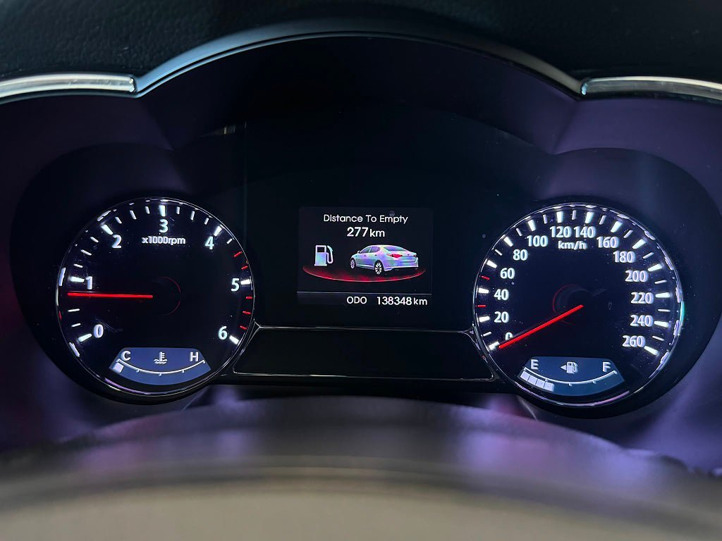 Vehicle Image 13