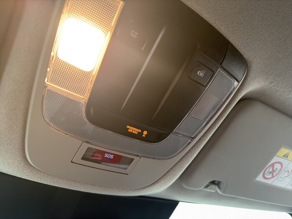 Vehicle Image 30