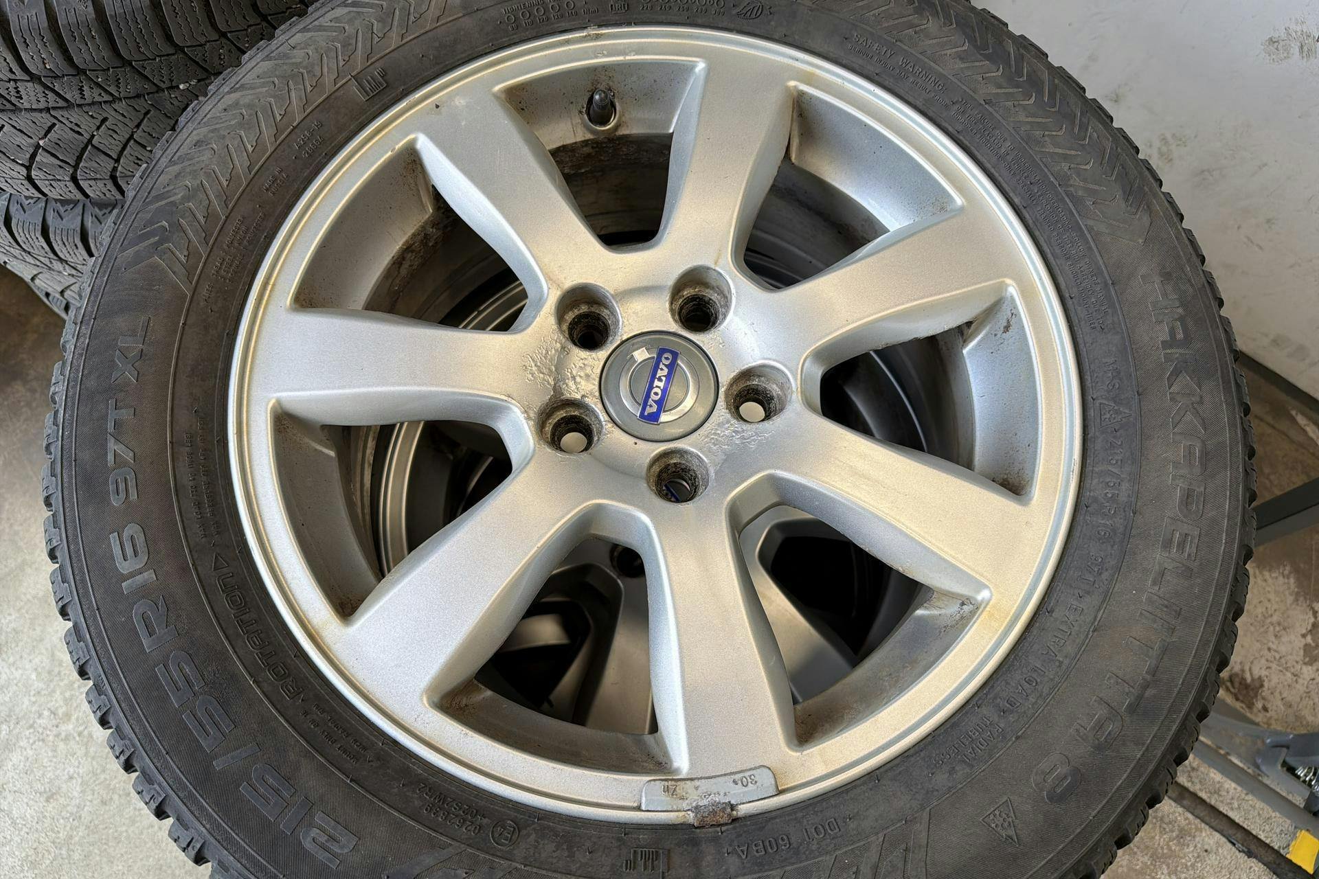 Vehicle Image 14