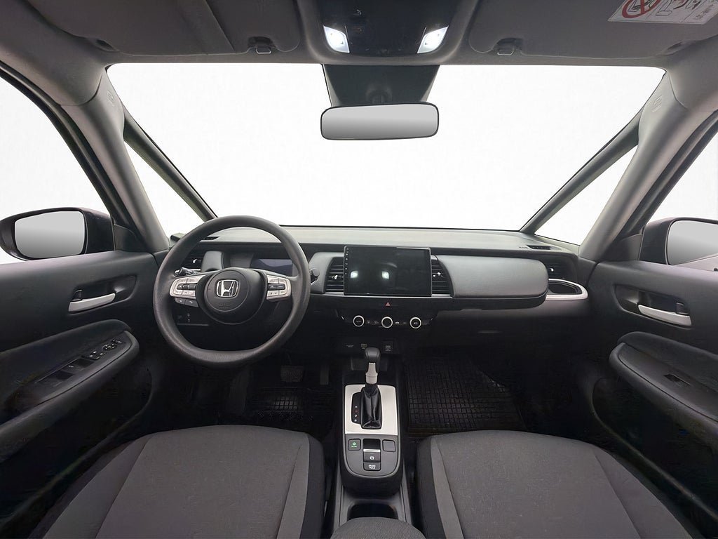 Vehicle Image 12