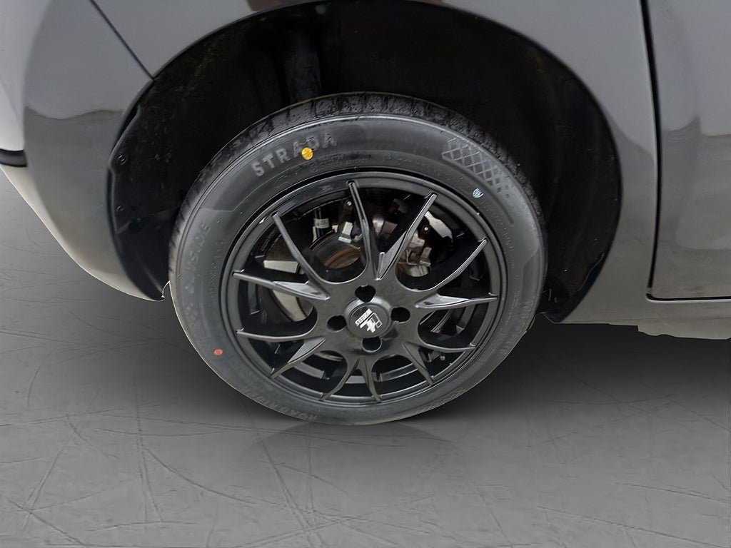 Vehicle Image 31