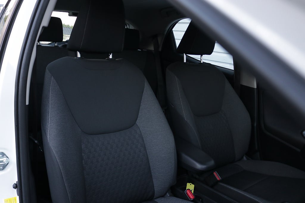 Vehicle Image 15