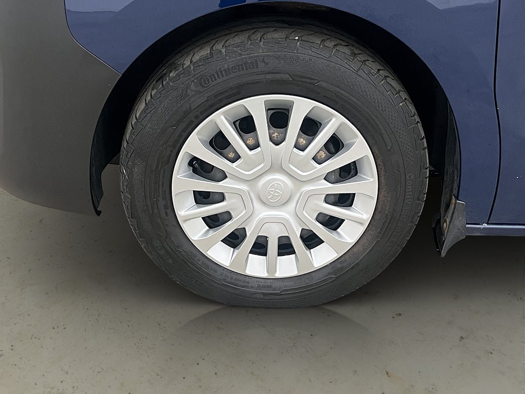 Vehicle Image 28