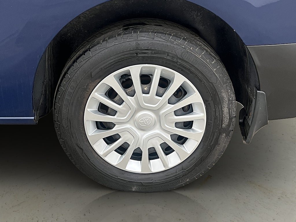 Vehicle Image 29