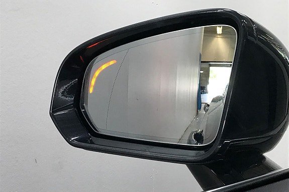 Vehicle Image 34