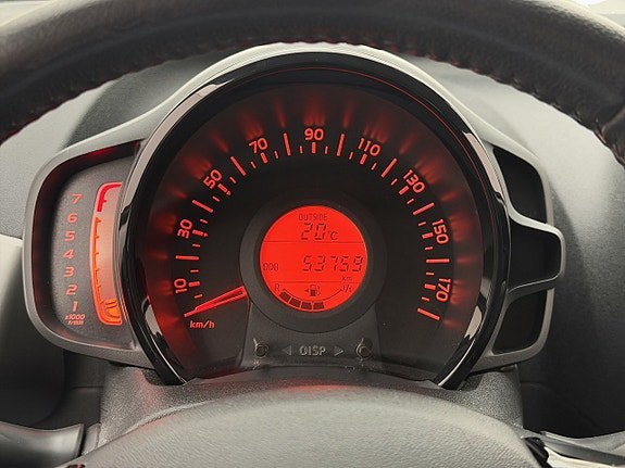Vehicle Image 19