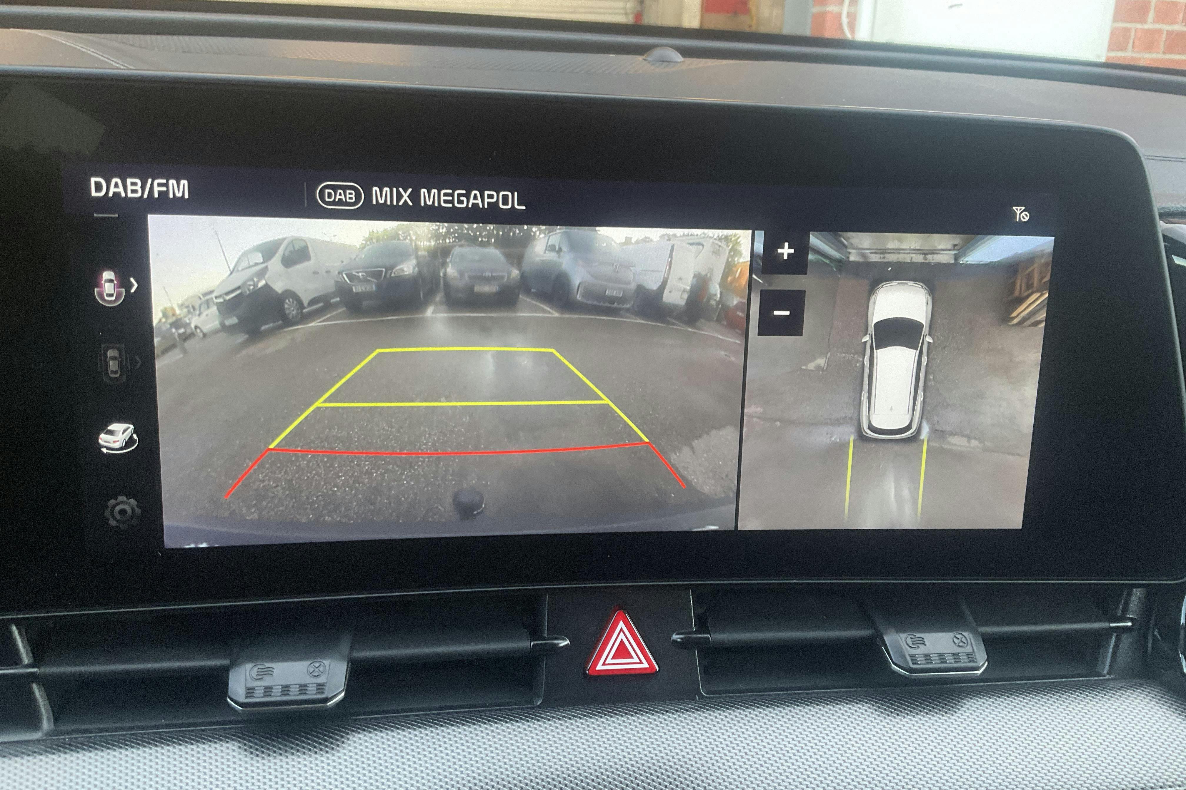 Vehicle Image 13