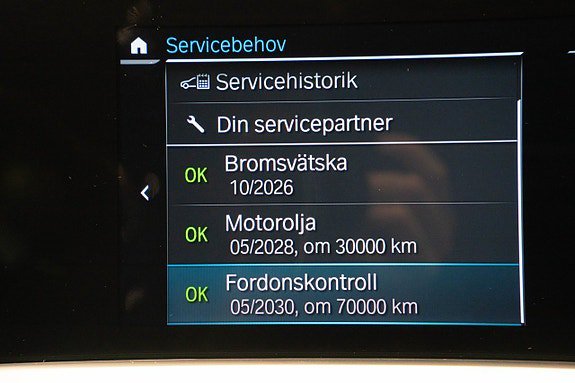 Vehicle Image 25