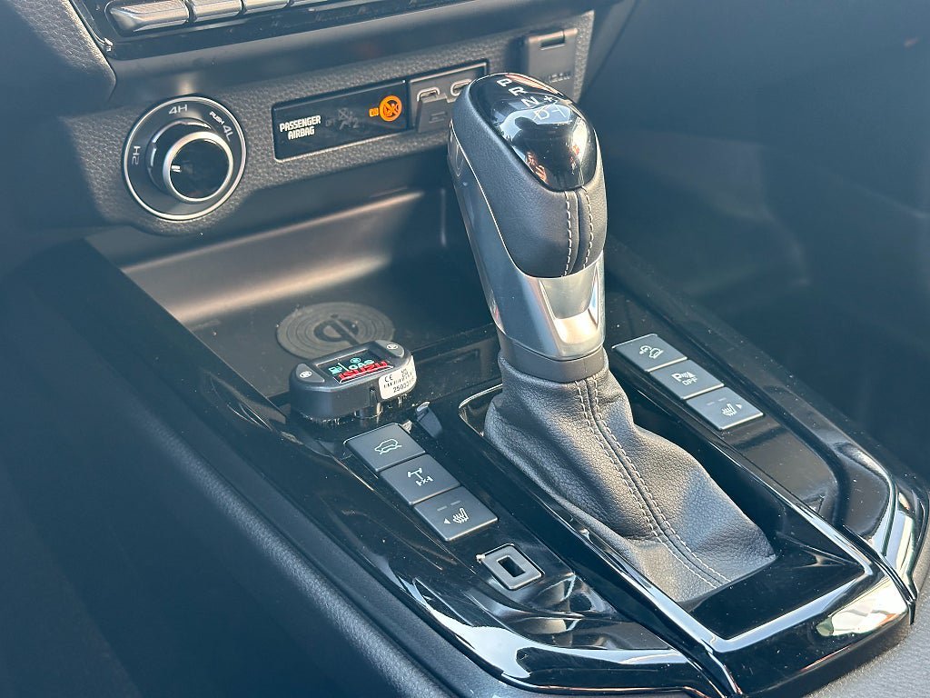 Vehicle Image 15