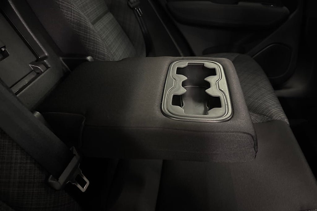 Vehicle Image 19