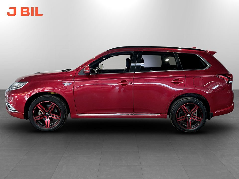Vehicle Image 13