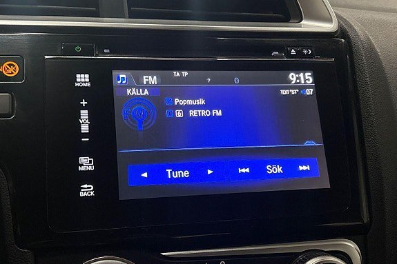 Vehicle Image 18