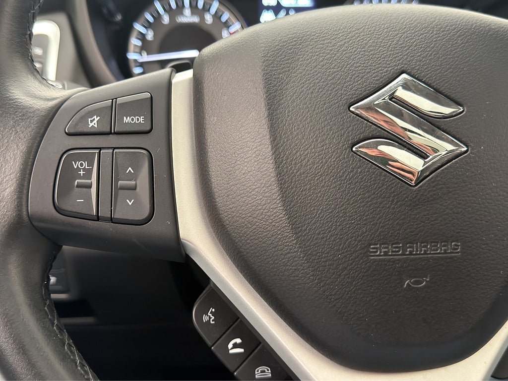 Vehicle Image 15