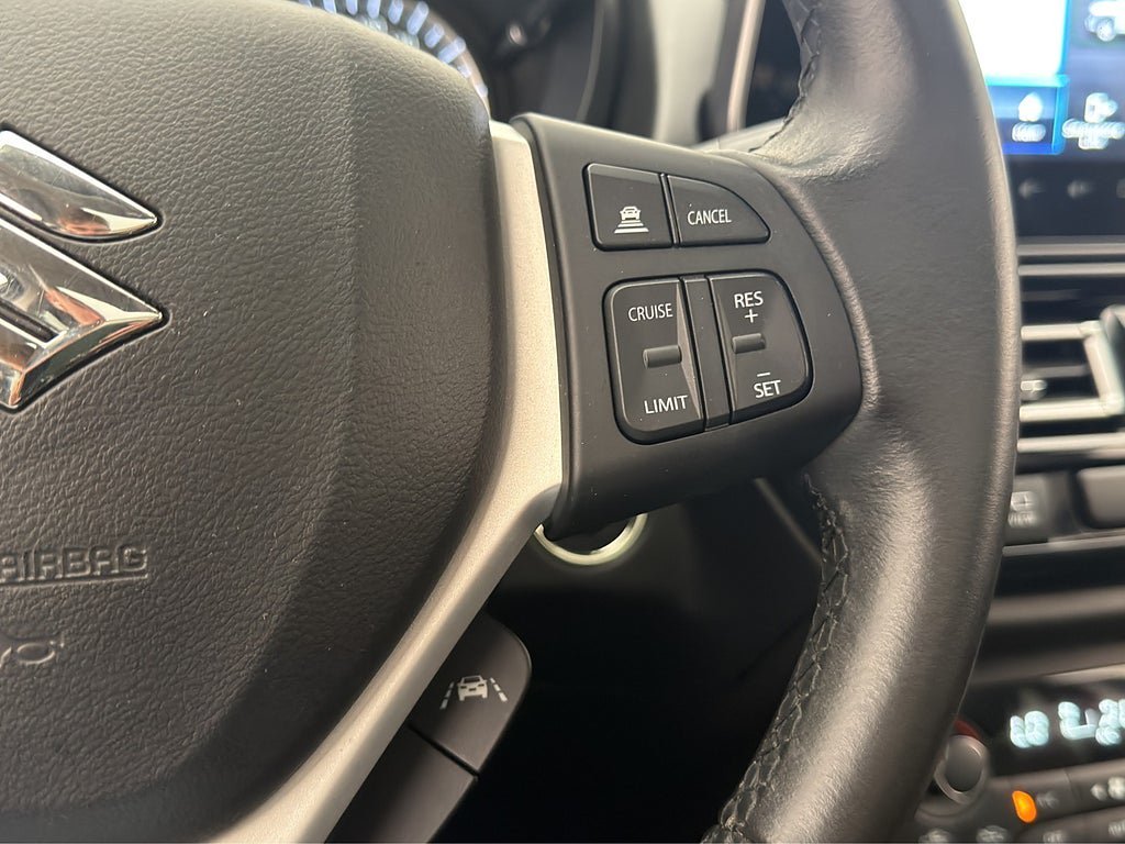 Vehicle Image 17