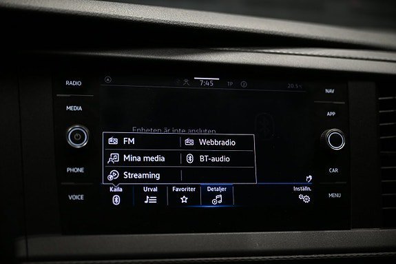 Vehicle Image 35
